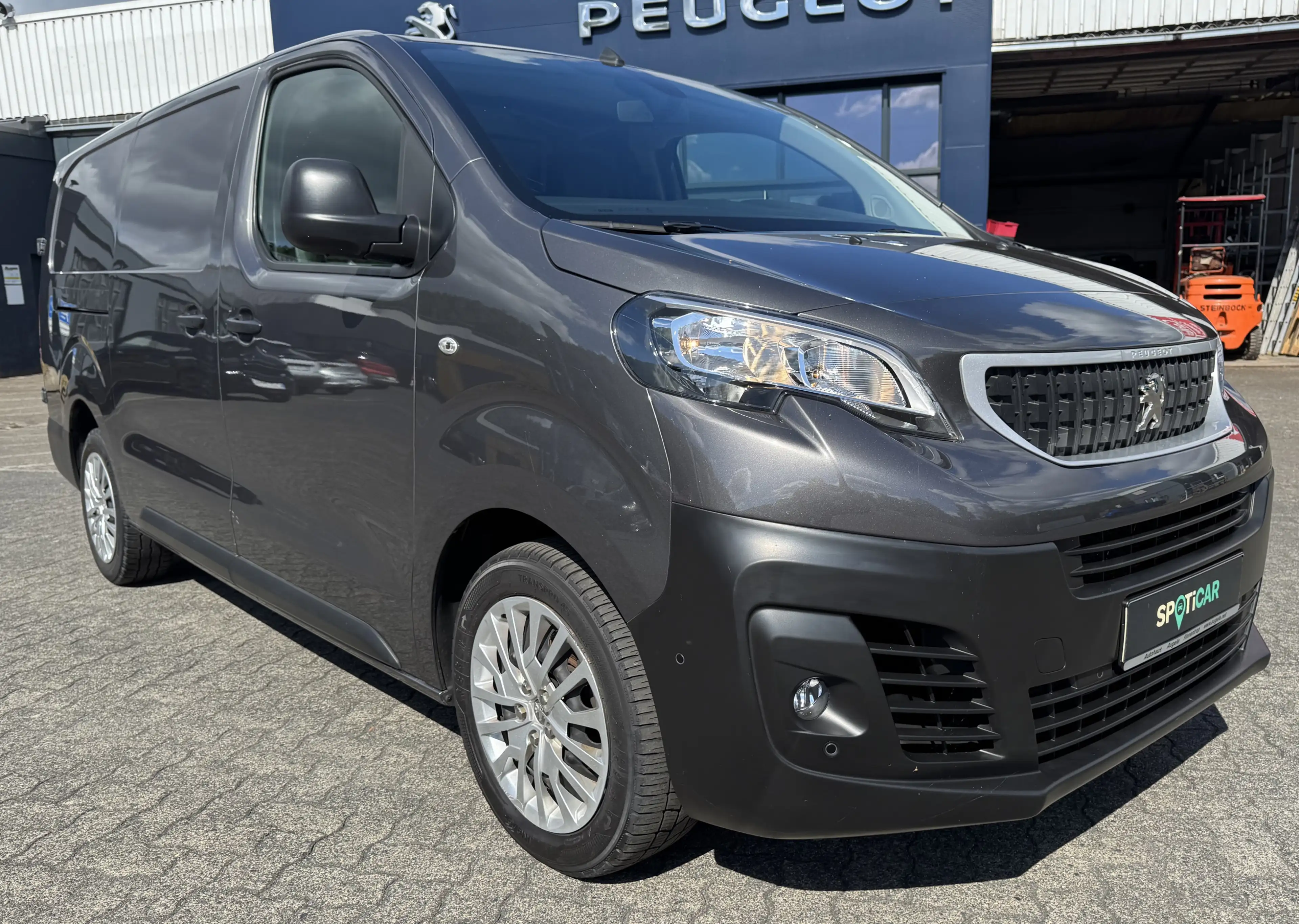 Peugeot Expert Avantage Edition L3 HDI120 | Navigation — photo 4