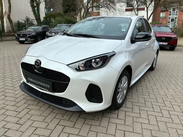 Mazda 2 Hybrid VVT-i 116 e-CVT FWD CENTRE-LINE