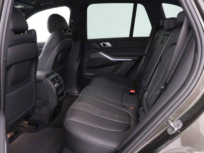 BMW X5 xDrive45e Executive M-sport | SOH 90.1% | Luchtver — photo 8