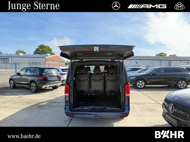 Mercedes-Benz V-Class view 15