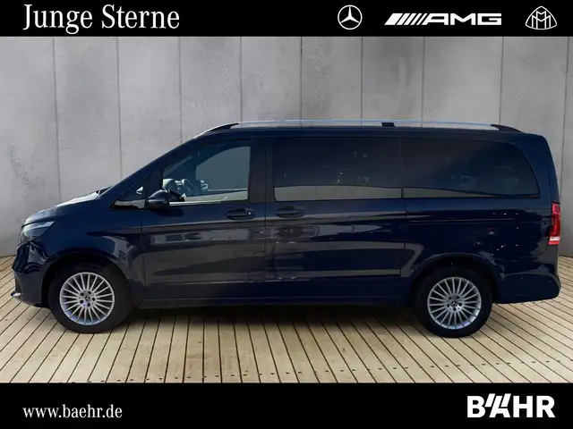 Mercedes-Benz V-Class view 2