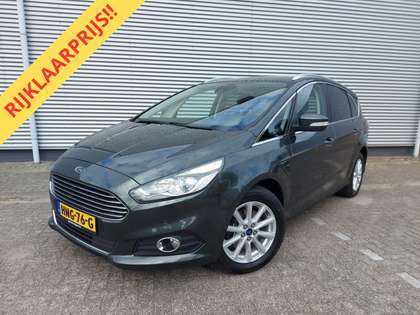 Ford S-Max 1.5 Titanium, airco,trekhaak,navigatie,stoelverwar