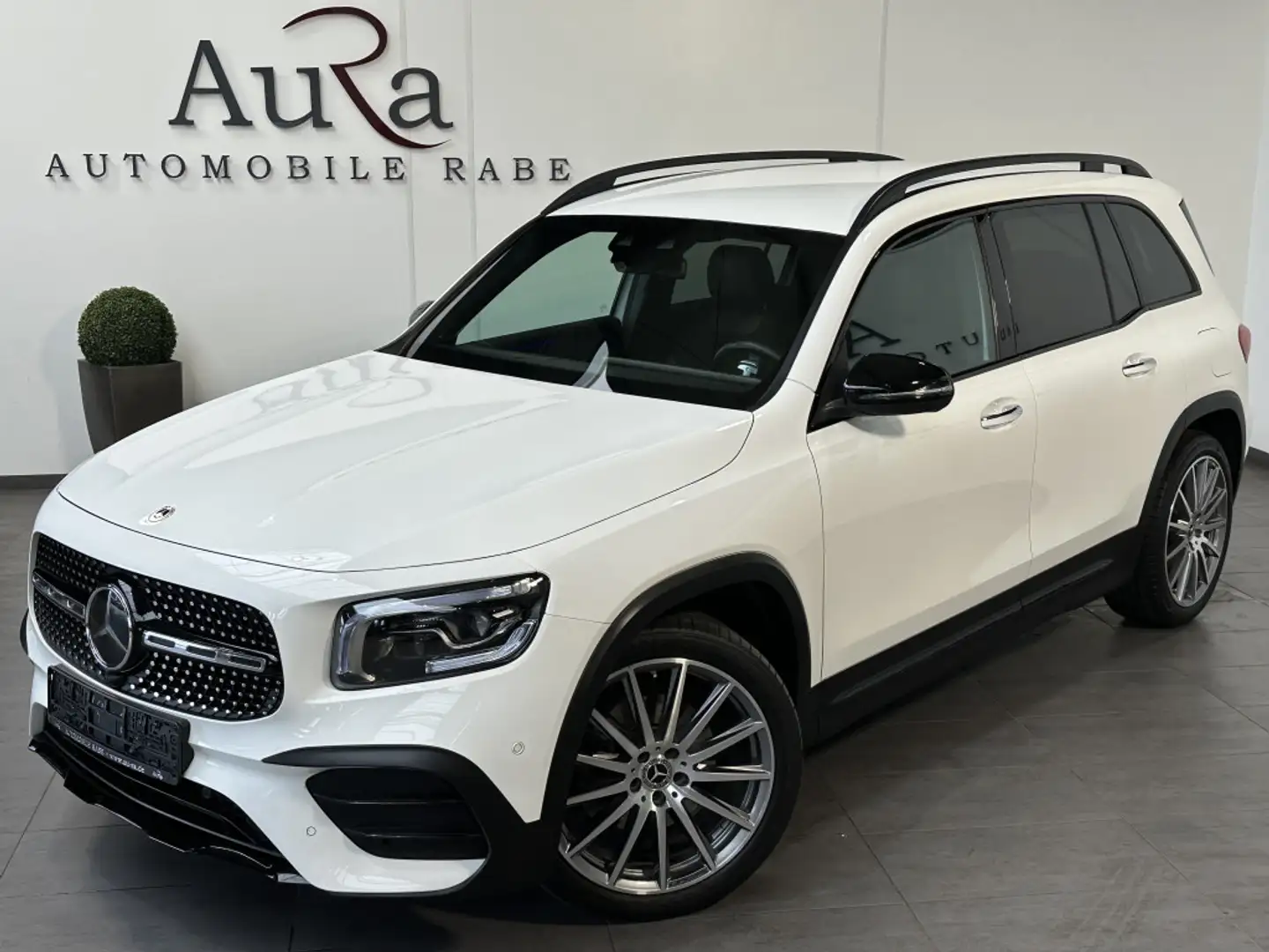 Mercedes-Benz GLB 220 4Matic AMG-Line NAV+LED+20ZO+BURMESTER Blanco - 1