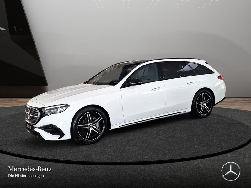 Mercedes-Benz E 220 d T AMG Pano Distr. Kamera Spurhalt-Ass PTS — photo 2