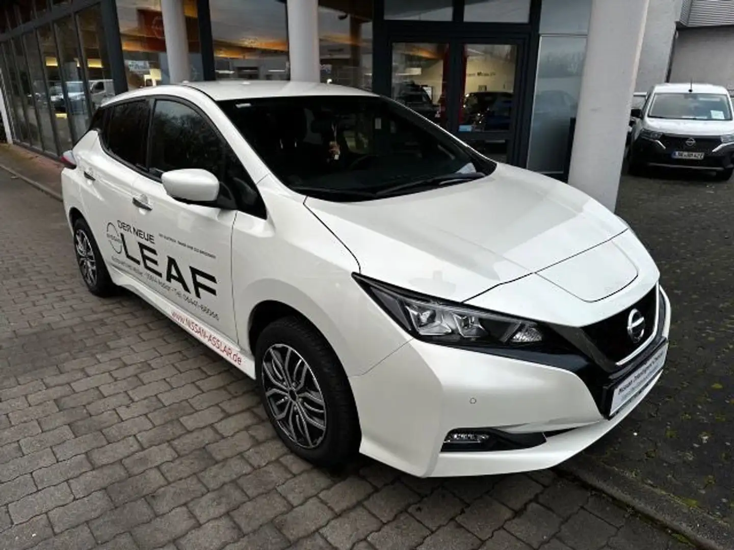 Nissan Leaf e+ 62Kw N-Connecta Navi LED + Winter Paket Wit - 1