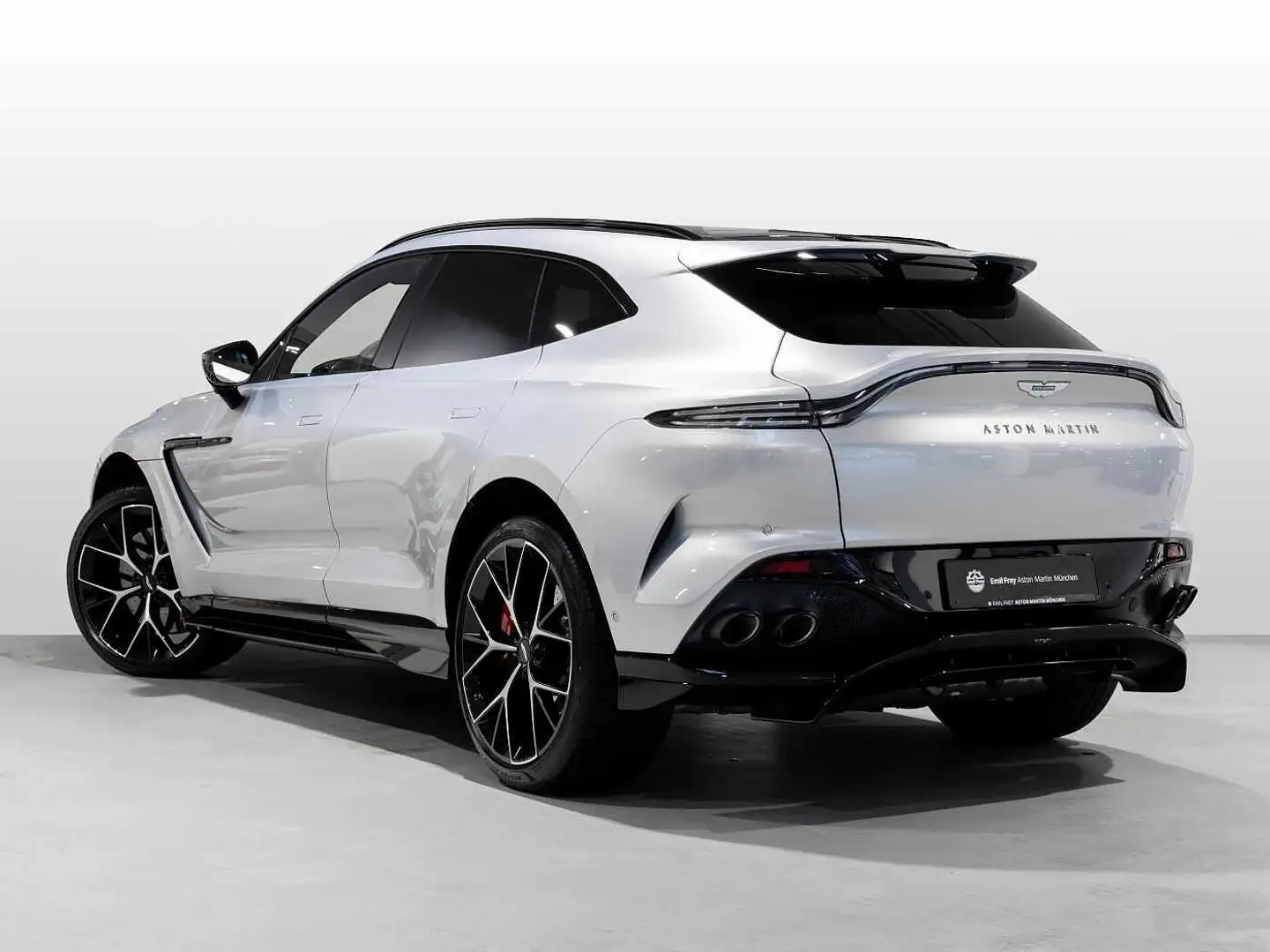 Aston Martin DBX 707 -Lightning Silver- Silber - 2