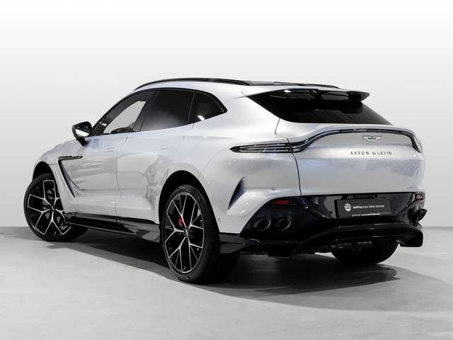 Aston Martin DBX 707 -Lightning Silver-
