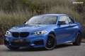 BMW 235 SERIE M235I COUPÉ 326ch BVA SPORT F22 F87 M PERFORMANCE Blauw - thumbnail 1