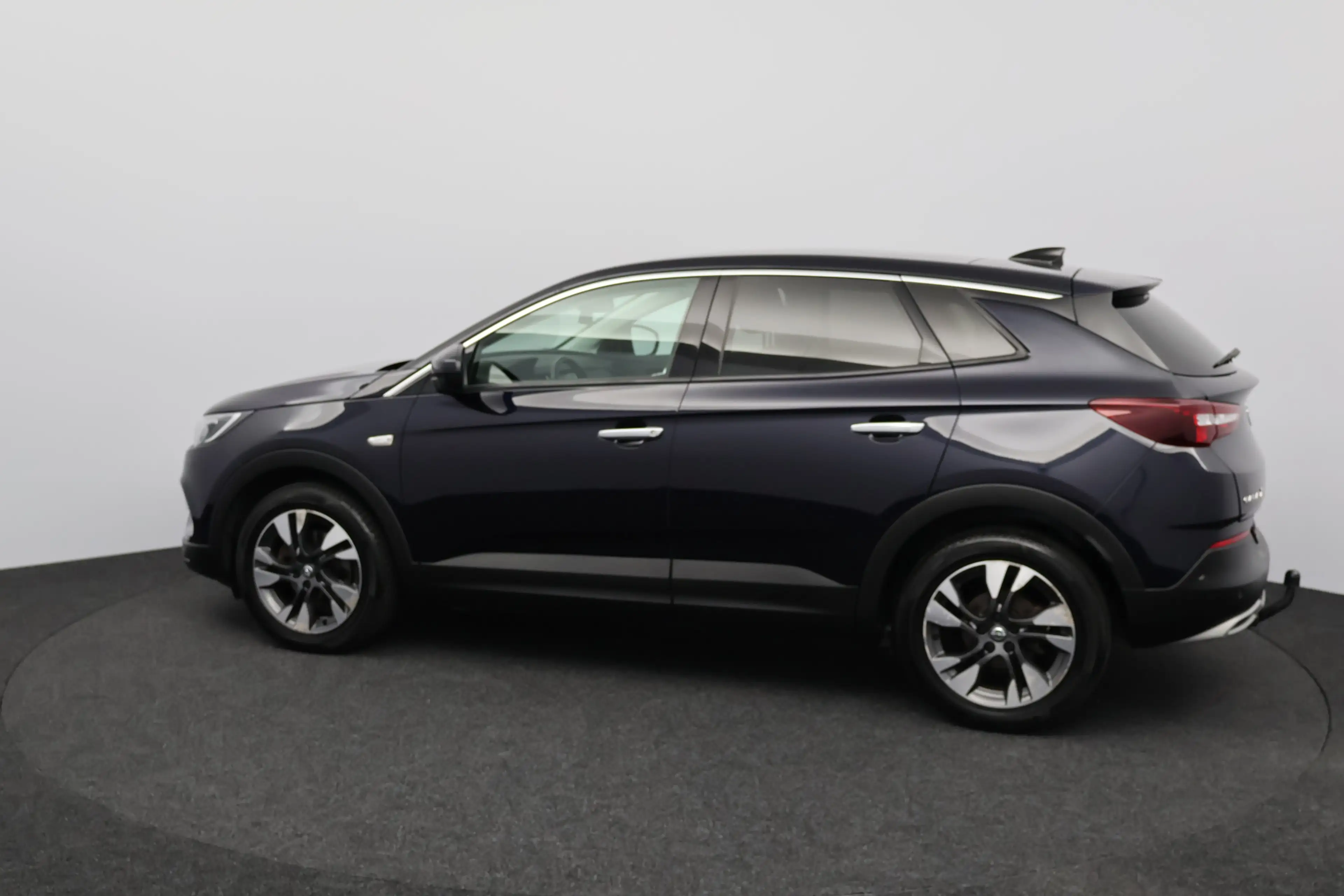 Opel Grandland X 1.2 Turbo Business Executive/ D-Riem verv: 55.000 — photo 3