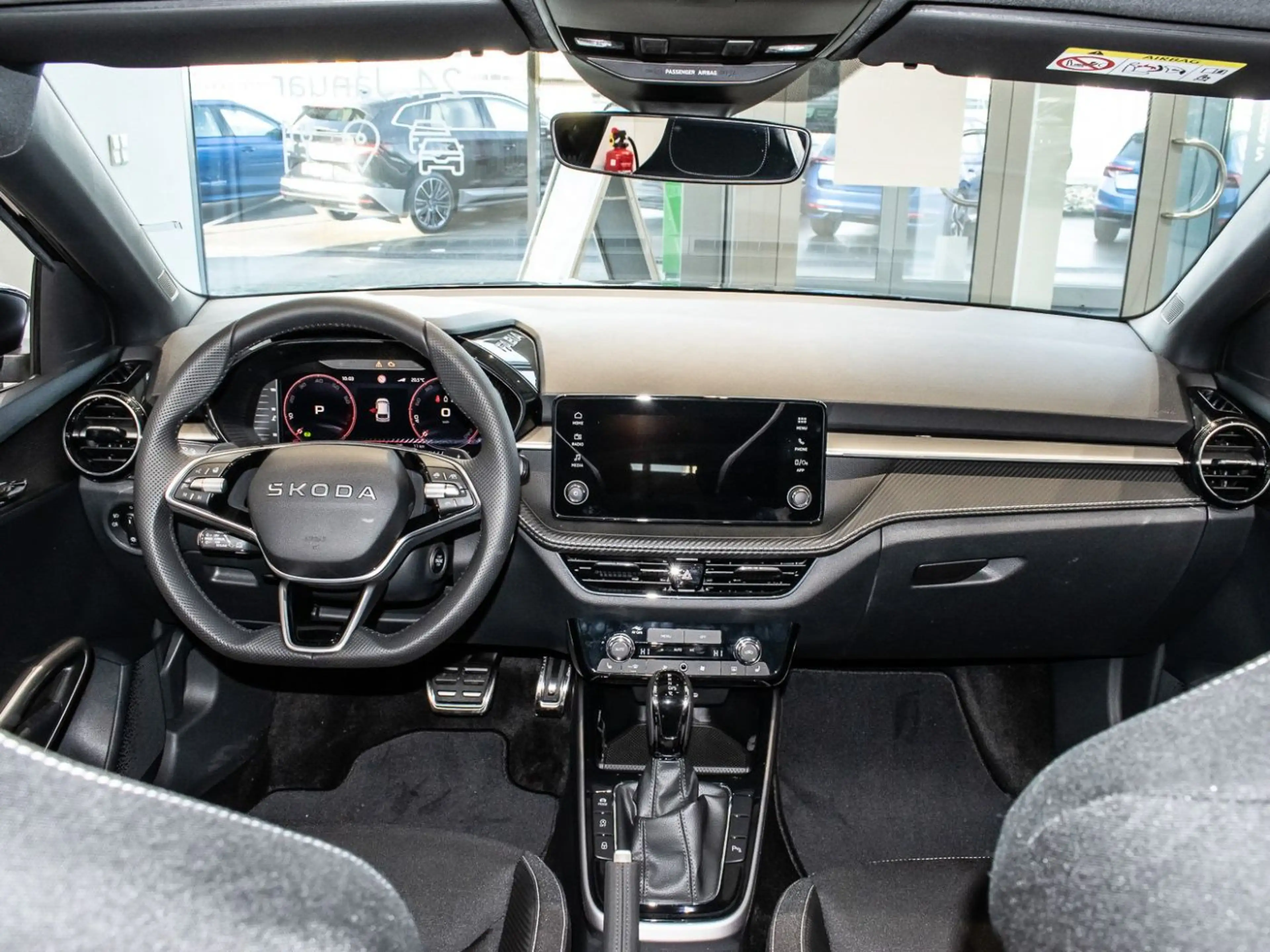 Skoda Fabia 1.5 TSI DSG 130Edition NAVI ACC KAM KEYLESS — photo 10