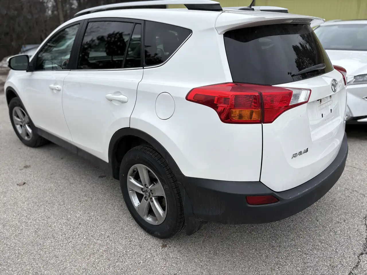 Toyota RAV 4 снимка Toyota RAV 4