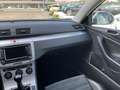 Volkswagen Passat 2.0 TDI 170CV DPF Highline Grijs - thumbnail 22