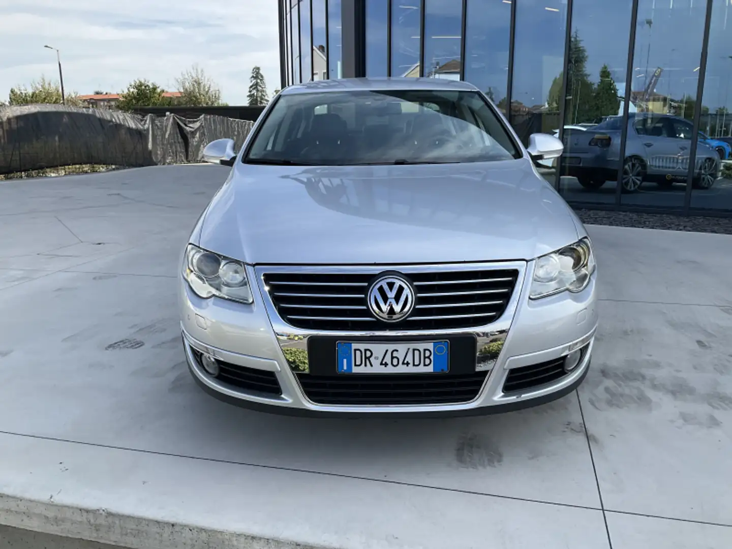 Volkswagen Passat 2.0 TDI 170CV DPF Highline Grijs - 2