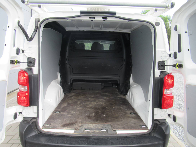 Citroen Jumpy XL 2.0 HDi Aut. / D.Cab / 6pl / Navi / PDC / ... — photo 11