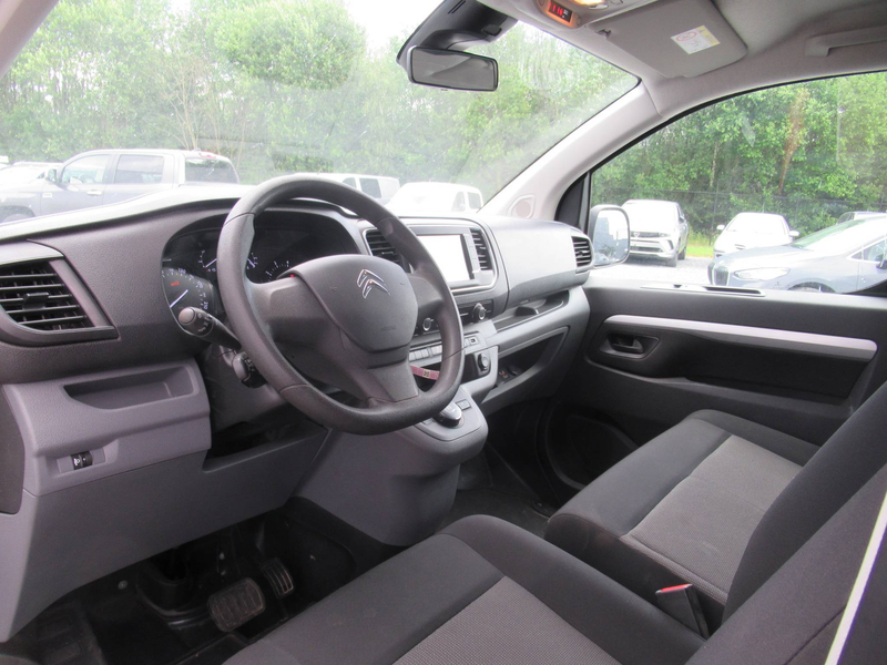Citroen Jumpy XL 2.0 HDi Aut. / D.Cab / 6pl / Navi / PDC / ... — photo 12