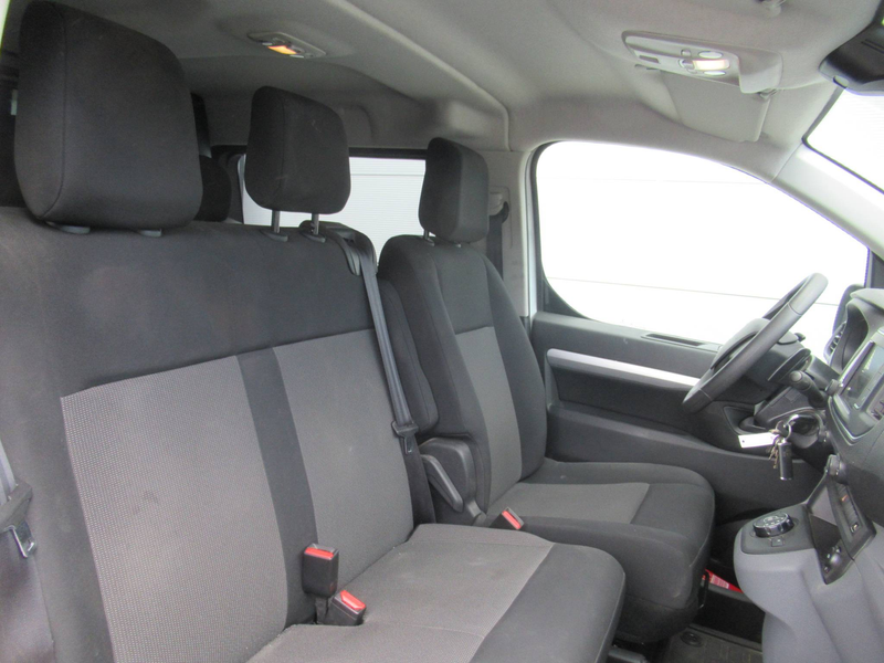 Citroen Jumpy XL 2.0 HDi Aut. / D.Cab / 6pl / Navi / PDC / ... — photo 9