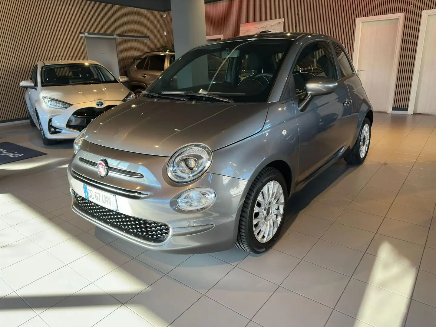 Fiat 500 1.0 Hybrid Lounge Grigio - 1