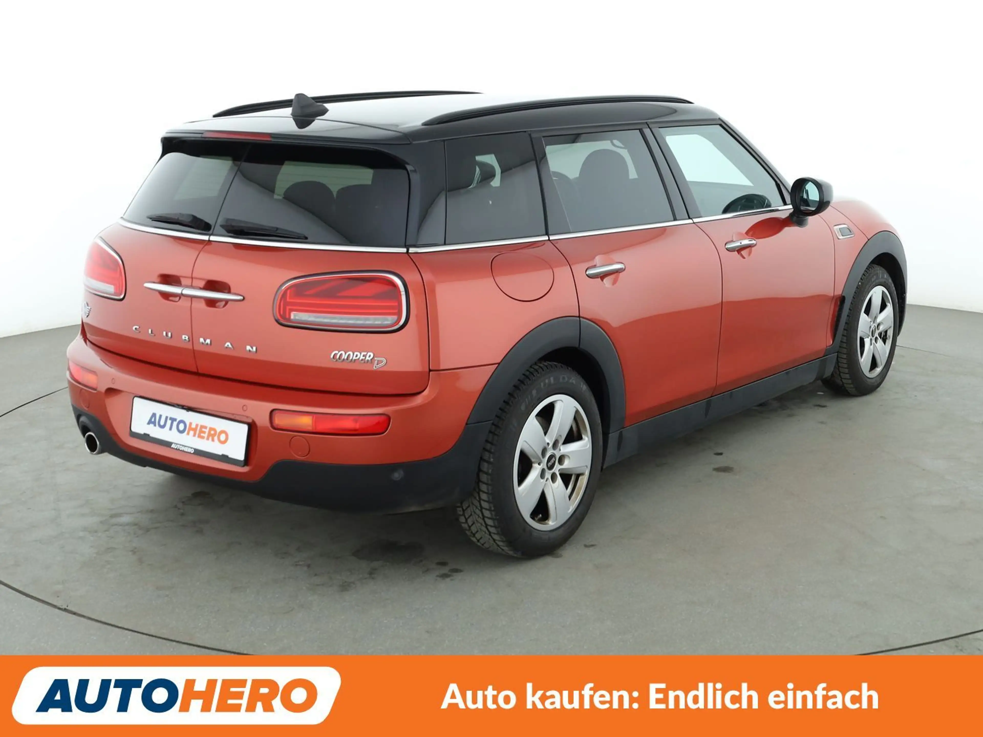 MINI Cooper D Clubman Cooper D Classic Trim Aut.*NAVI*HUD*LED* — photo 6