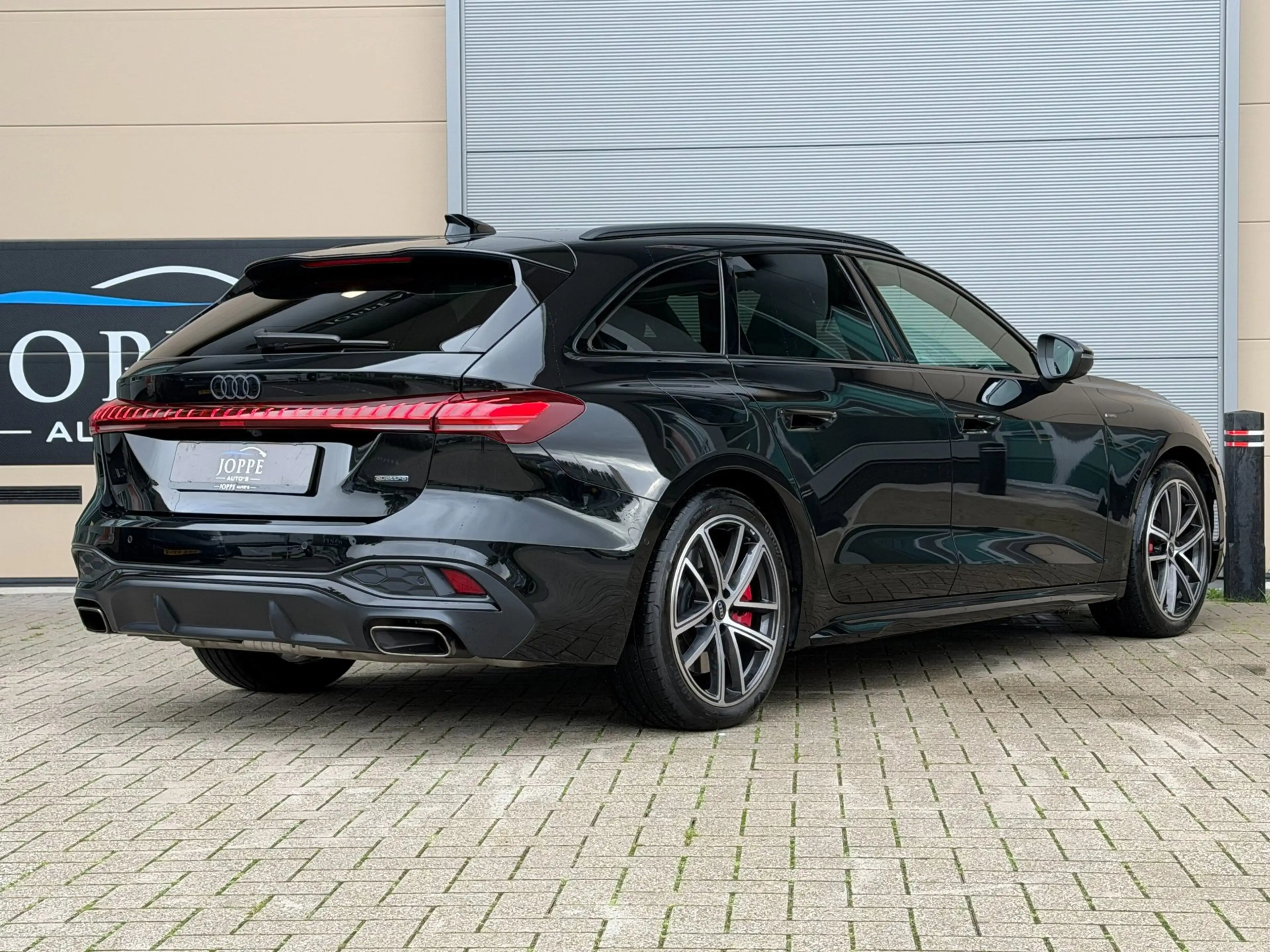 Audi A5 Avant 2.0 e-hybrid Quattro S edition Competition | — photo 3