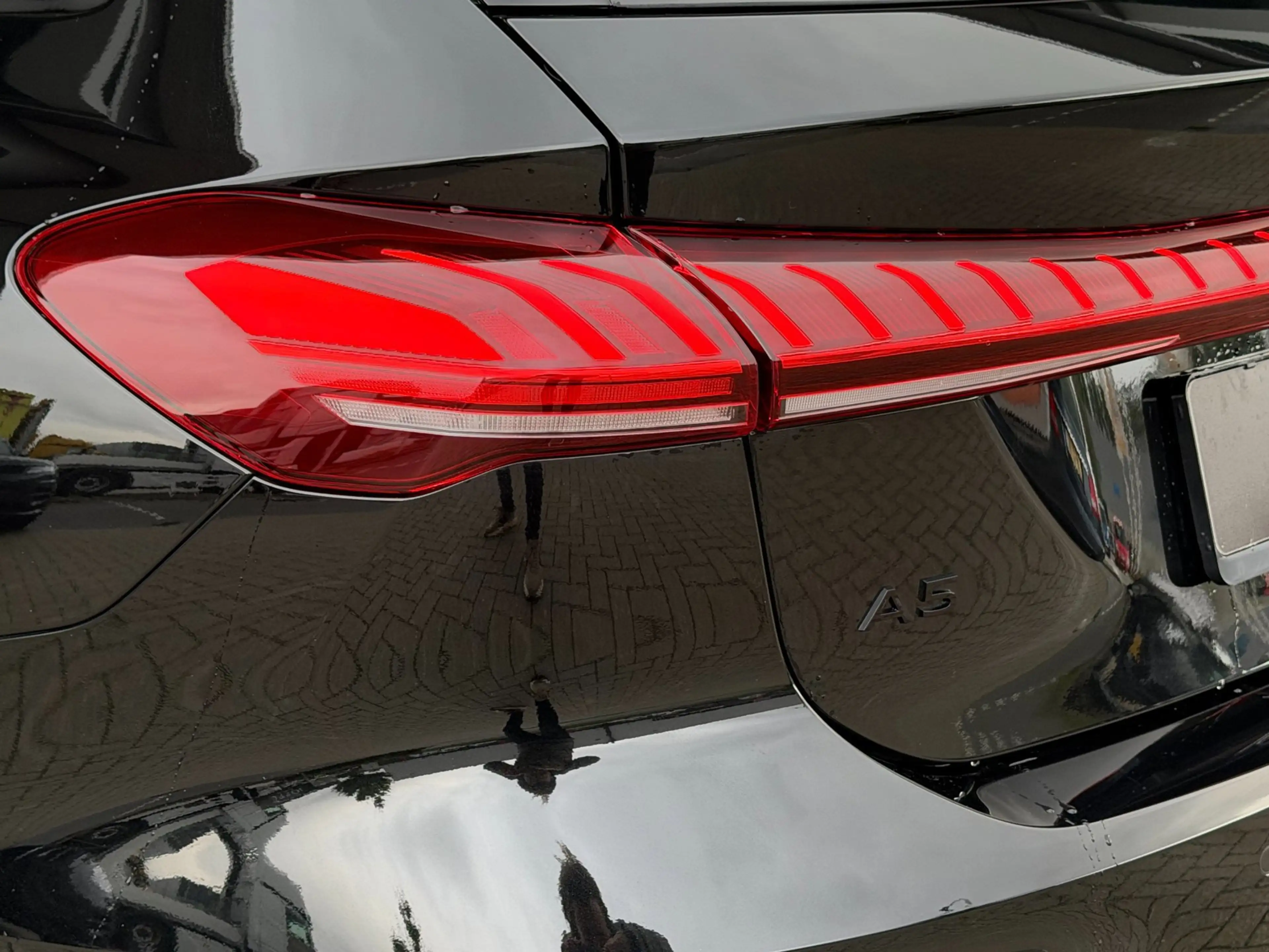 Audi A5 Avant 2.0 e-hybrid Quattro S edition Competition | — photo 12