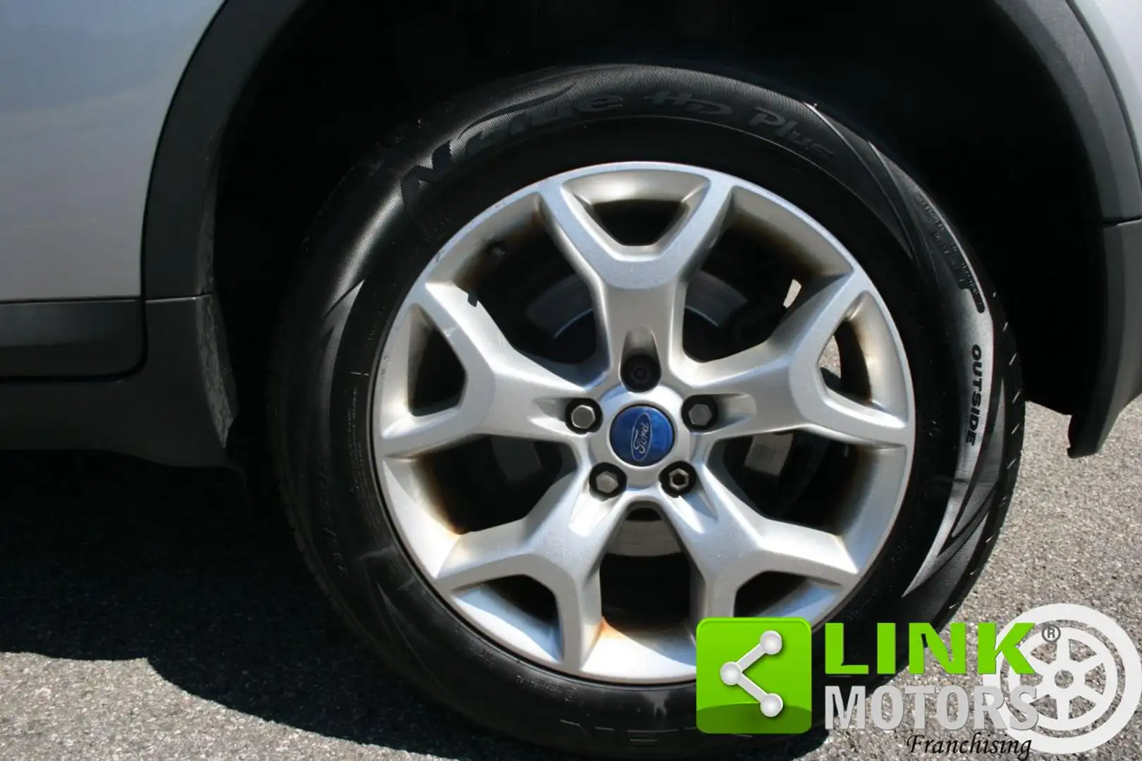 Ford Kuga 2.0 TDCi 140 CV 2WD Titanium DPF Gris - 2