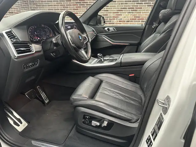 BMW X5 view 14