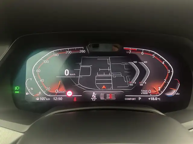 BMW X5 view 12