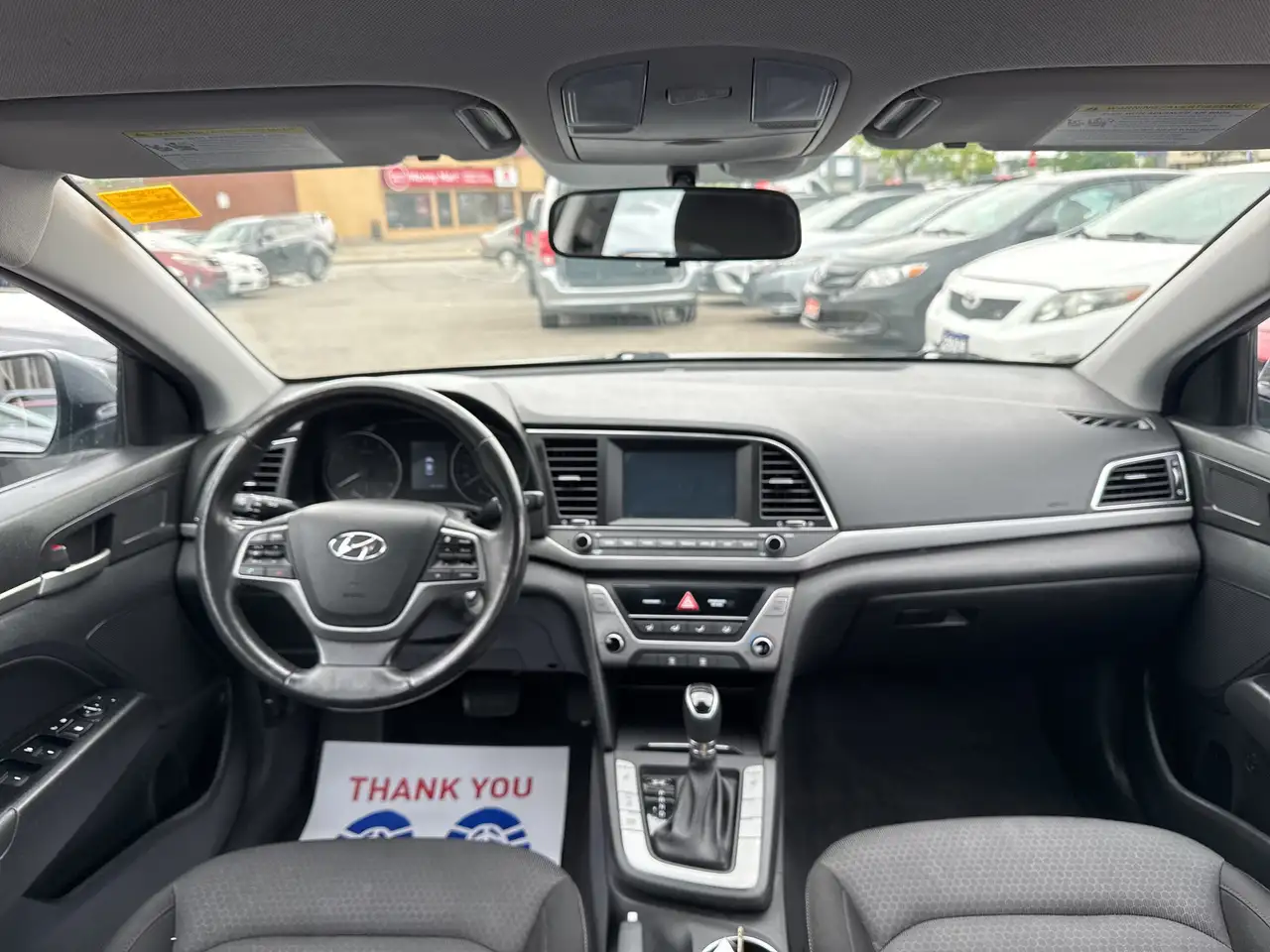 Hyundai ELANTRA снимка Hyundai ELANTRA