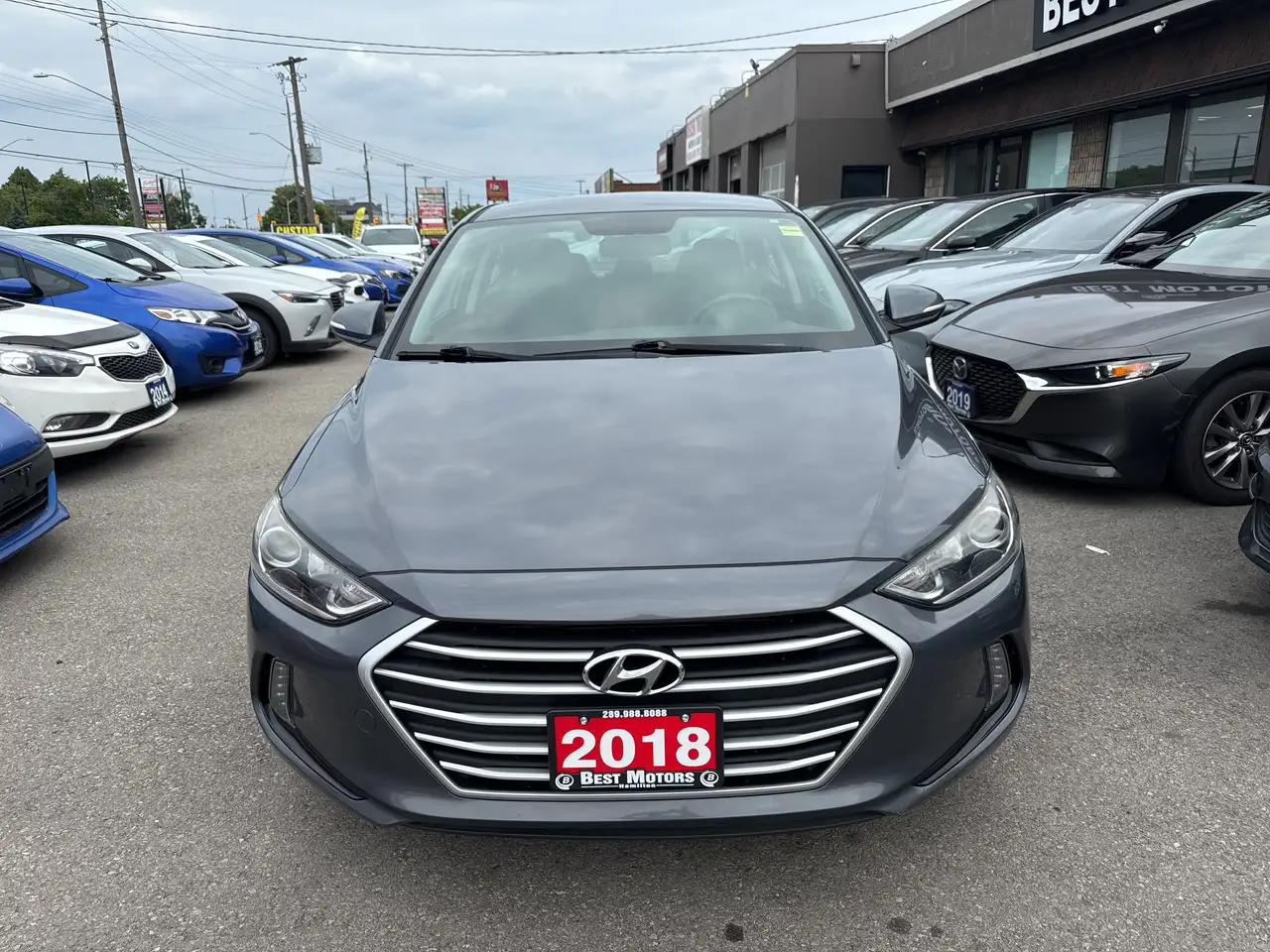 Hyundai ELANTRA снимка Hyundai ELANTRA
