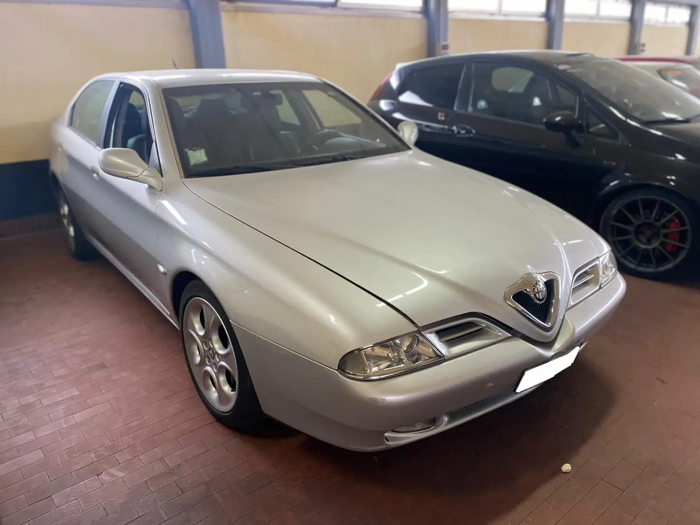 Alfa Romeo 166 2.0i V6 turbo Super Plateado - 2