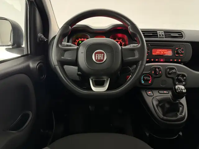 Fiat Panda view 13