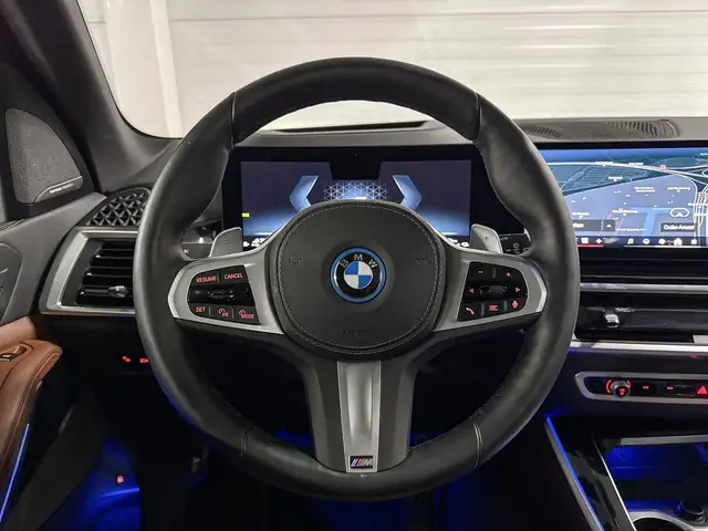 BMW X5 view 12