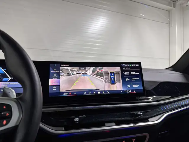 BMW X5 view 14