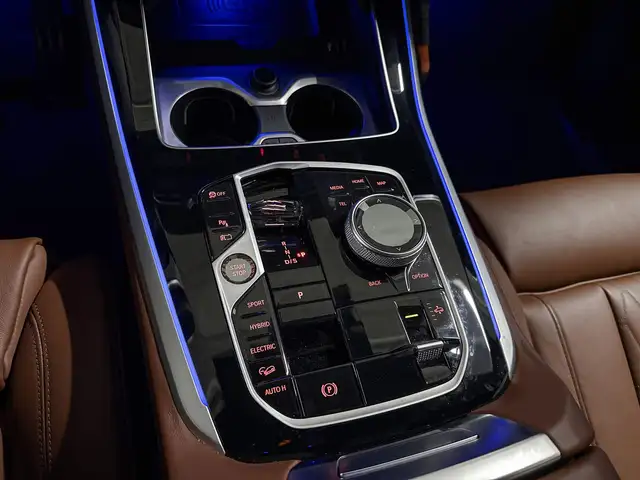 BMW X5 view 15