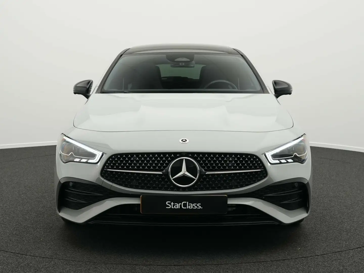 Mercedes-Benz CLA 200 CLA 200 d Shooting Brake AMG-Line AMG Line Navi Gris - 2