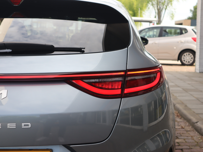 Kia ProCeed / pro_cee'd 1.5 T-GDi GT-PlusLine / Pano / JBL / Half Leder / — photo 18