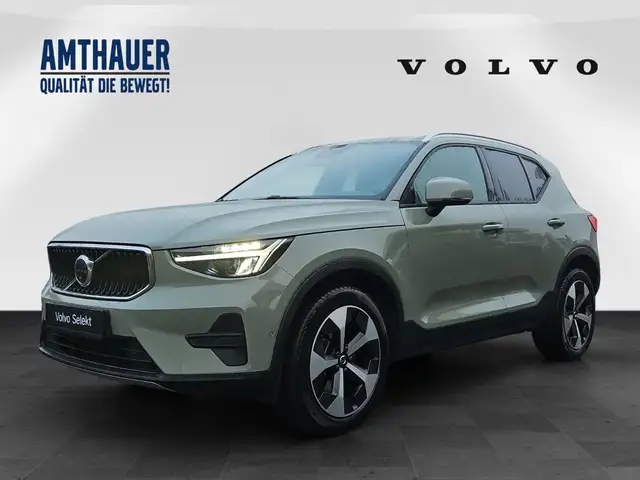 Volvo XC40 Core 2WD 360°/ ACC/ BLIS/ 19"
