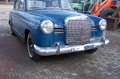 Mercedes-Benz 190 Blau - thumbnail 3