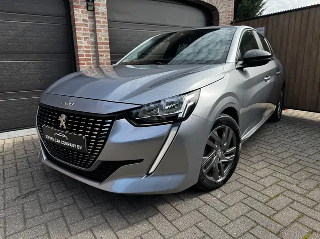 Peugeot 208 | NAVI | CARPLAY | DAB | LANE ASSIST | CRUISE CONTROL | A/C | PDC |