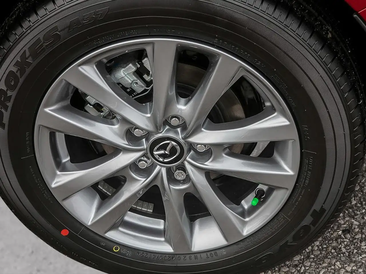Mazda 3 снимка Mazda 3