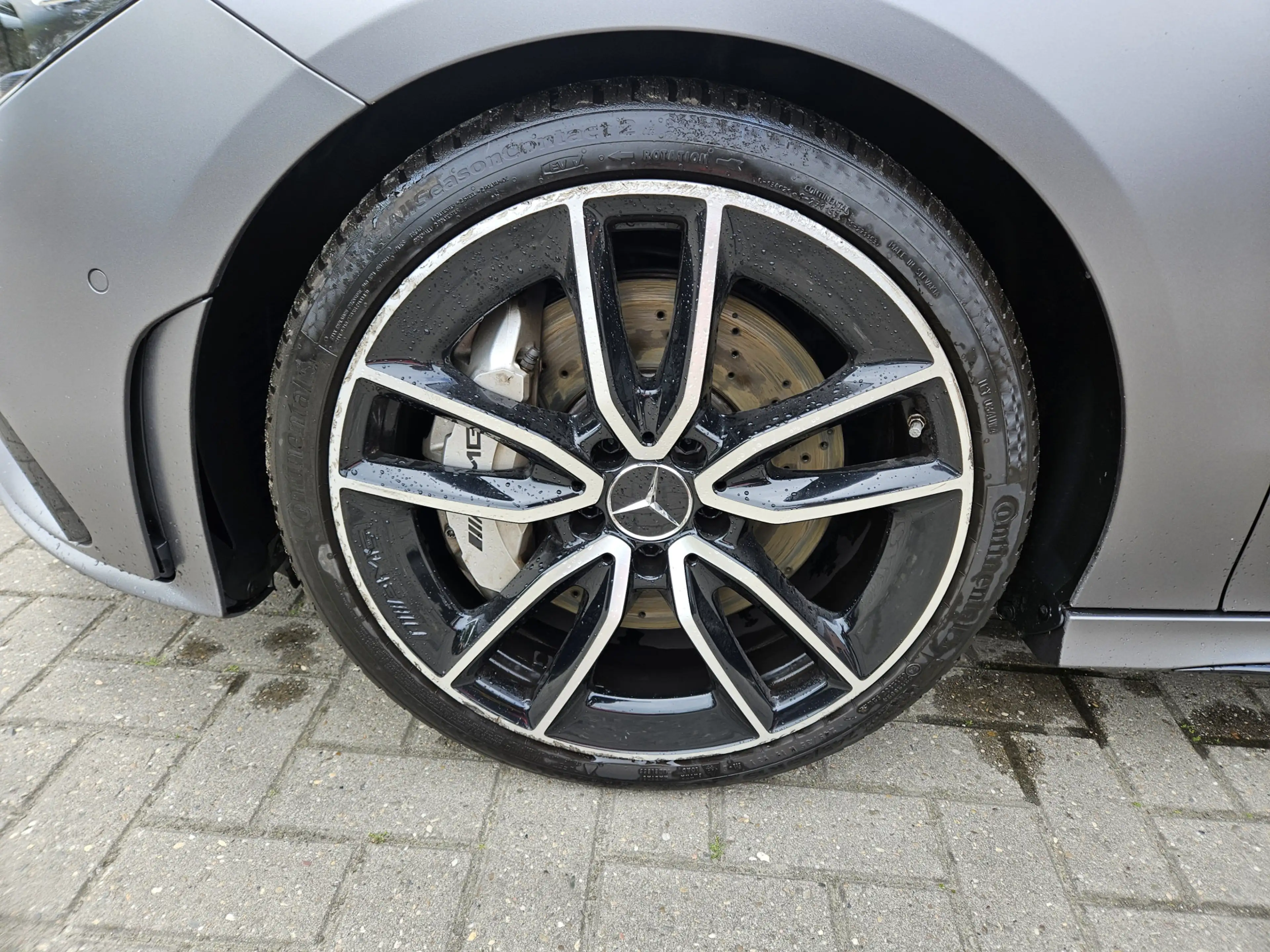 Mercedes-Benz CLA 35 AMG Shooting Brake 4MATIC Premium Plus (motor defect) — photo 5