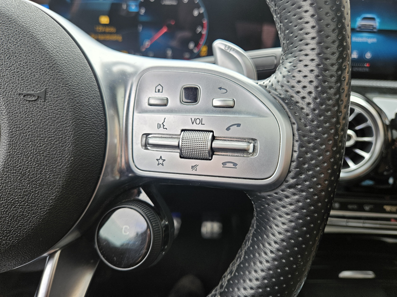 Mercedes-Benz CLA 35 AMG Shooting Brake 4MATIC Premium Plus (motor defect) — photo 29