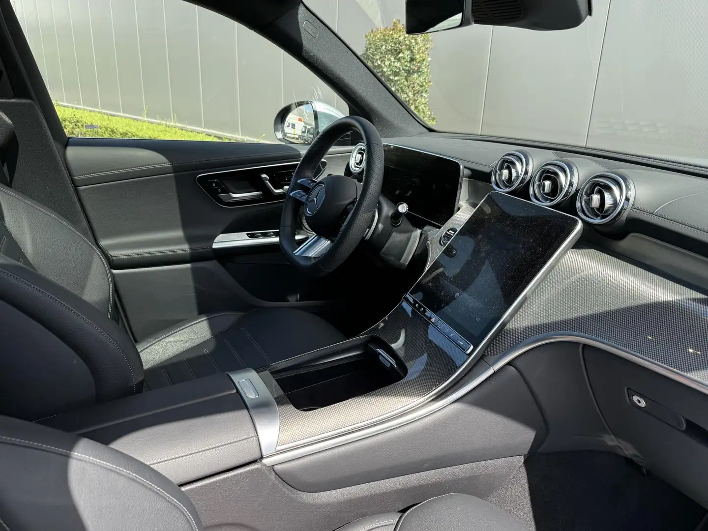 Mercedes-Benz GLC 300 de 4MATIC AMG Line *2 JAAR GARANTIE* Zilver - 2