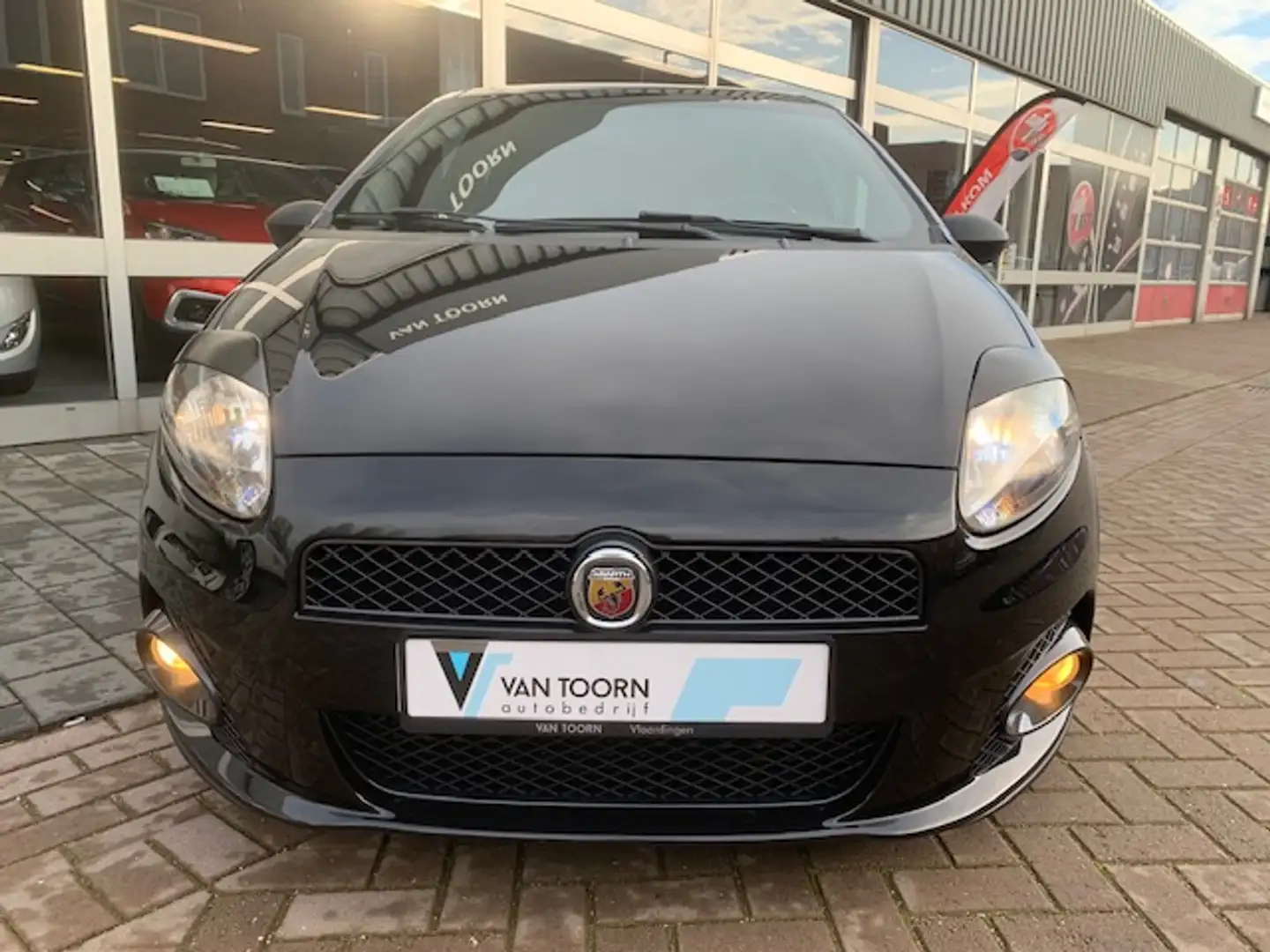 Fiat Grande Punto 1.4-16V Abarth, zeer netjes ! Zwart - 2