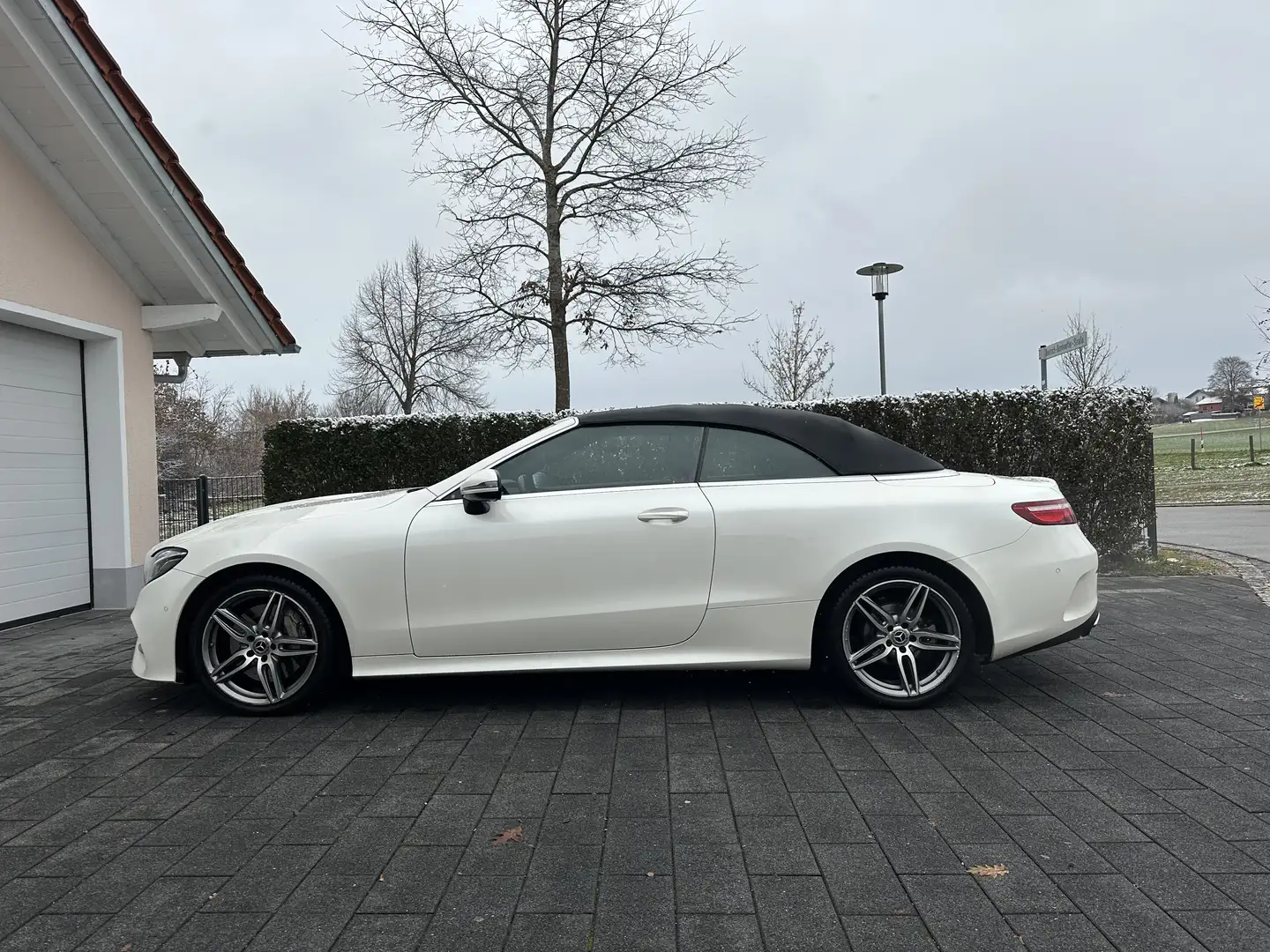 Mercedes-Benz E 300 E 300 Alb - 1