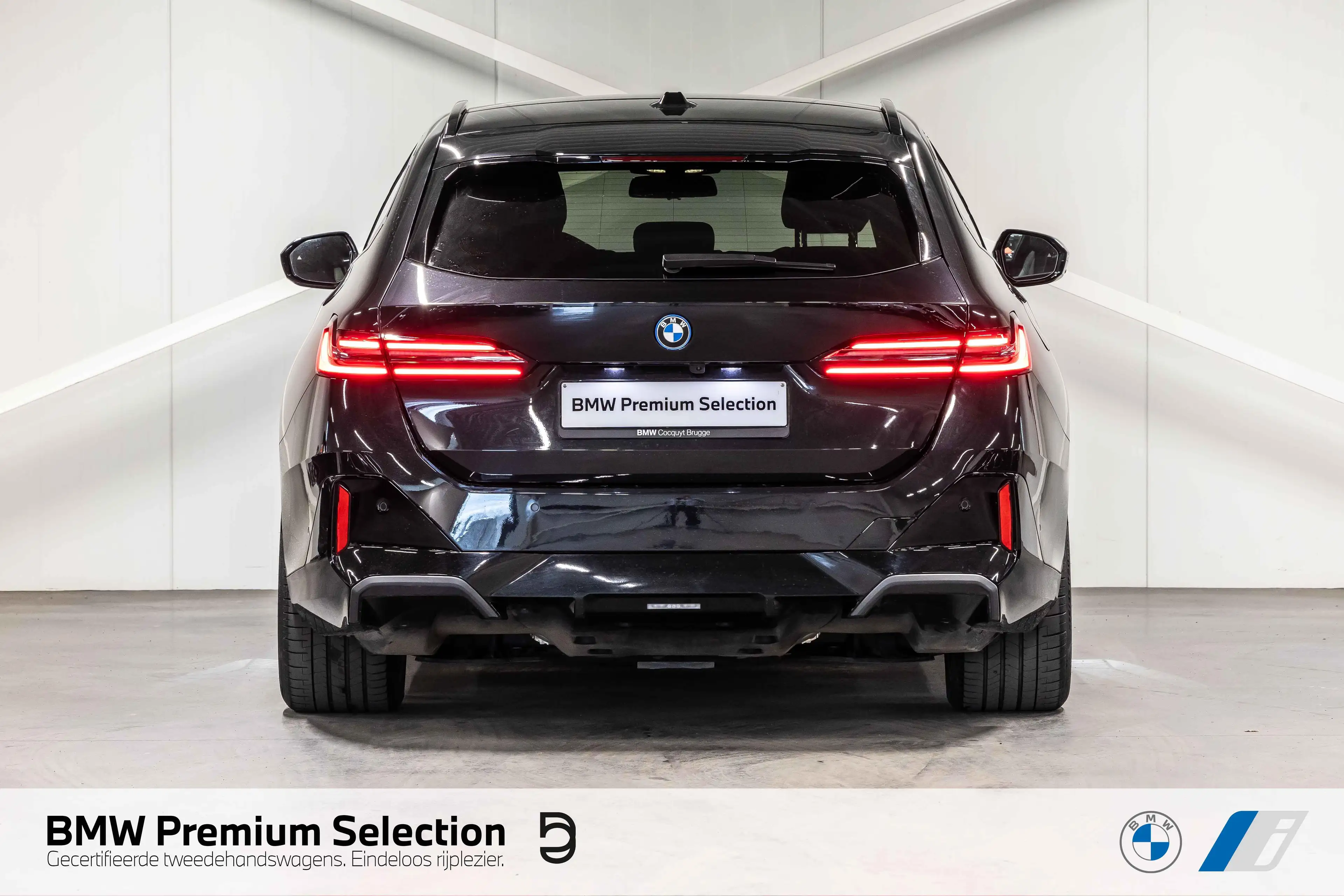 BMW i5 eDrive40 Touring M Sport PRO | PANO | — photo 4