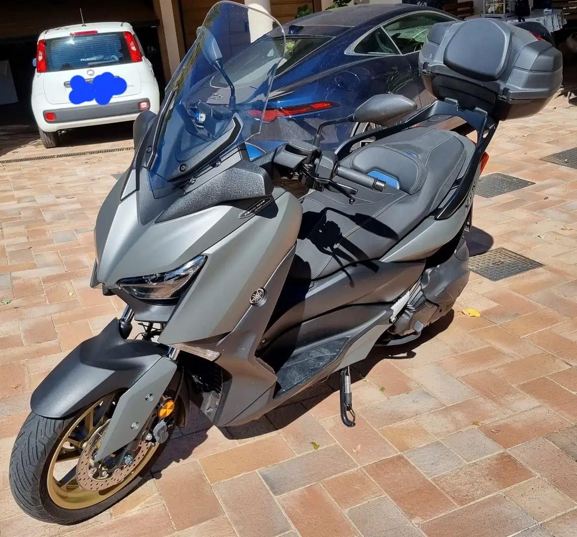Yamaha X-Max 400 TECH-MAX Negro - 2