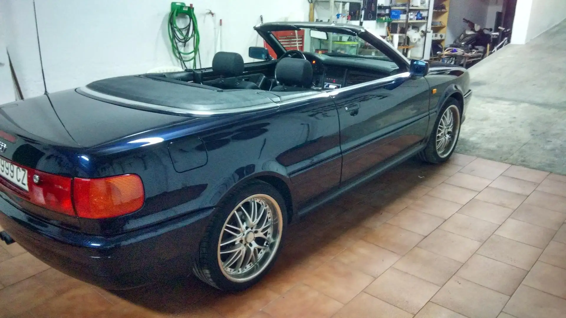 Audi Cabriolet Cabriolet 2.6 Bleu - 2