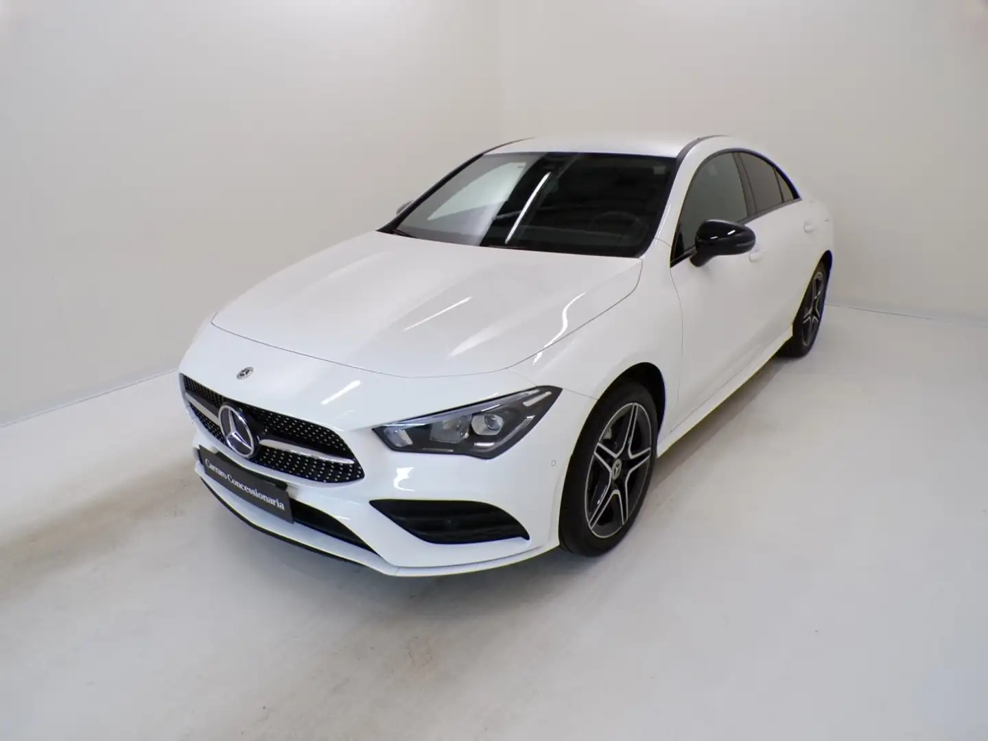 Mercedes-Benz CLA 250 e Plug-in hybrid Automatic Coupe Bílá - 1