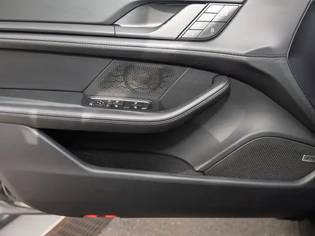 Porsche Taycan 4S Sport Turismo Ansicht 17